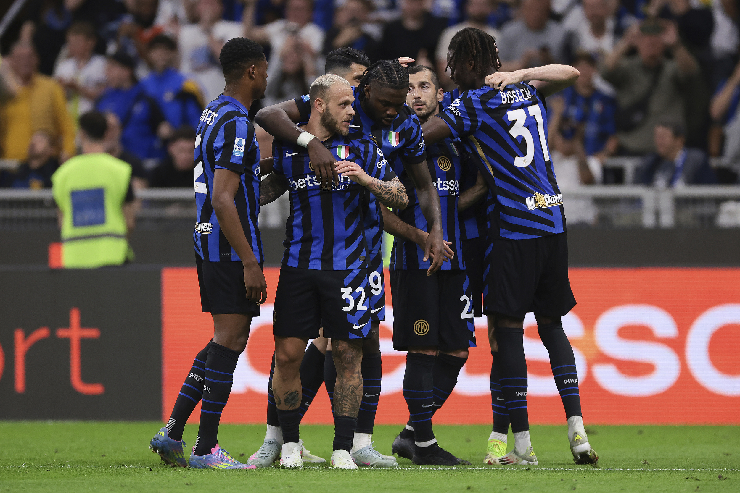 jiuyou-今晚突围战来临，皇家马德里围绕意大利杯队长鼓劲，更衣室稳定，高层口径保持一致的简单介绍